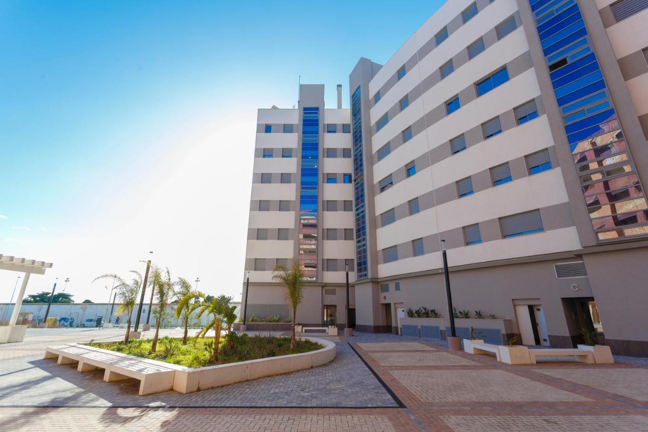 Poseidon Beach Apartment & Parking By Cadiz4Rentals Dış mekan fotoğraf