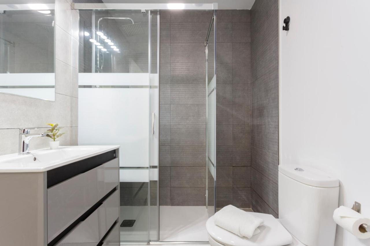 Poseidon Beach Apartment & Parking By Cadiz4Rentals Dış mekan fotoğraf